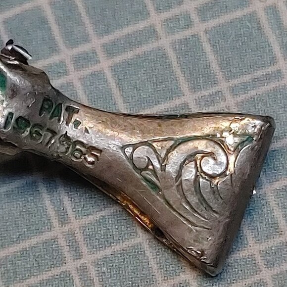 3/$30 Vintage 1930-40s Signed PAT 1967965 Clip Earrings Rhinestones Goldtone - Picture 8 of 8